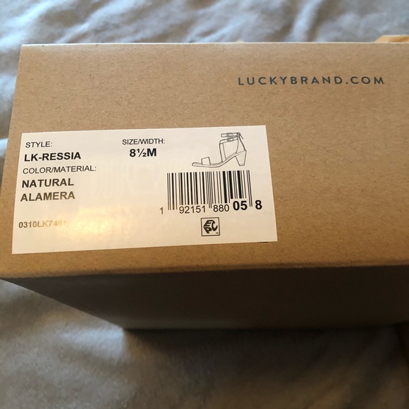 Lucky Brand 🍀 Women’s High Heels - Picture 12 of 12